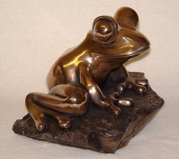 - a Sculpture by Lawrence Murley, measuring 18 x 23 cm (H x W) £285
